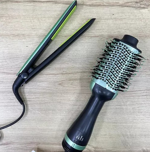 🥑 Combo 2 en 1 de Aguacate: 🥑 Cepillo Secador de Pelo 🥑 + Plancha de Pelo 🥑